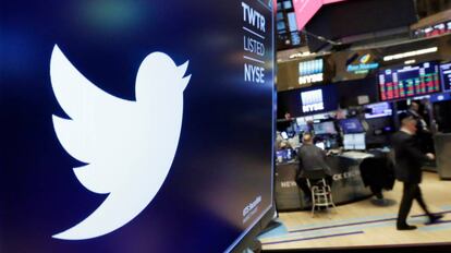 Símbolo de Twitter en el parqué de Wall Street