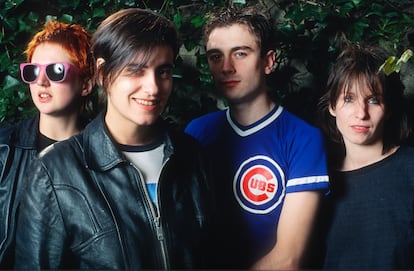 Elastica en 1995: de izquierda a derecha, Donna Matthews, Justine Frischmann, Justin Welch, Annie Holland.