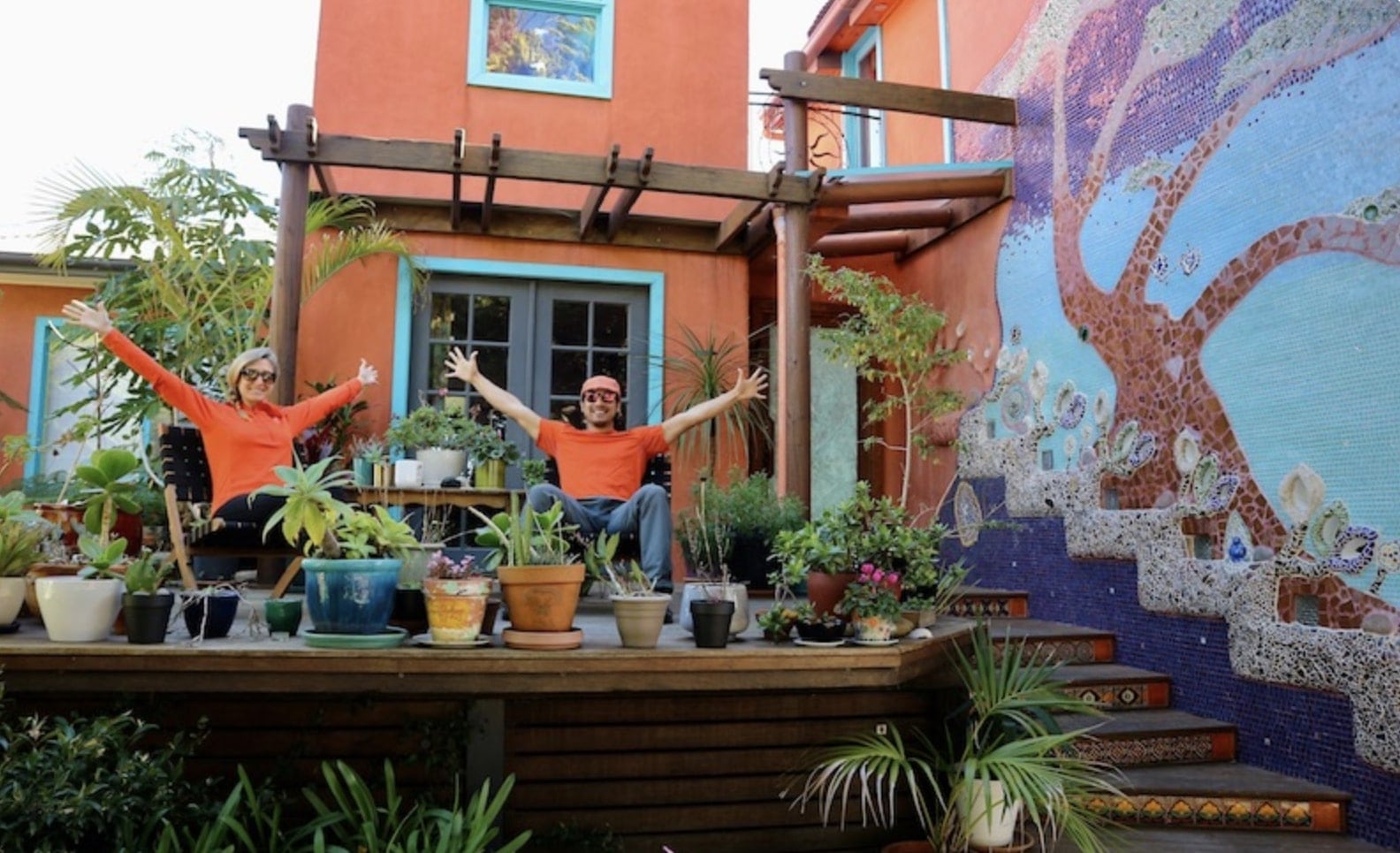 Ana Lorite y Sergio Aguilar en una vivienda en Huskisson, en la costa este de Australia, en una imagen cedida.  