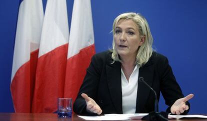 La líder del Frente Nacional, Marine Le Pen, este viernes en Nanterre (Francia).