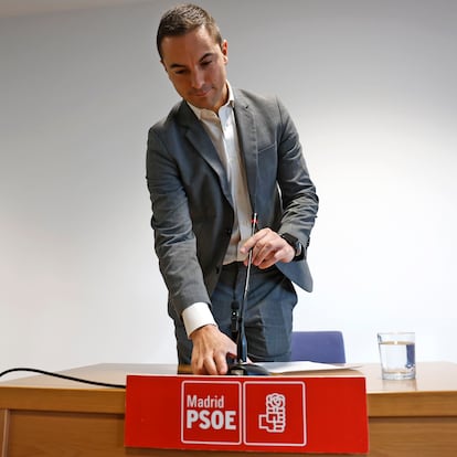 Dvd 1242 (26-11-24). El secretario general del PSM, Juan Lobato, durante su comparecencia en la Asamblea de Madrid. 