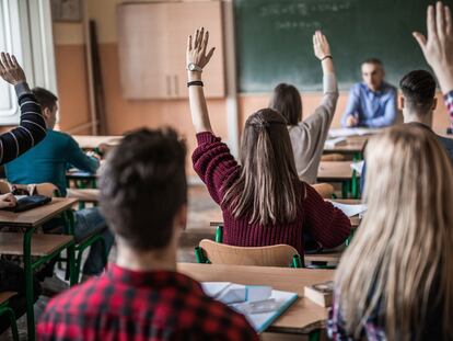 El Gobierno británico enseñará a los adolescentes cada cuánto tiempo hay que cambiar las sábanas