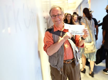 Larry Fink en la inauguración del Museo Internacional de Fotografía en 2016 en Nueva York. 
