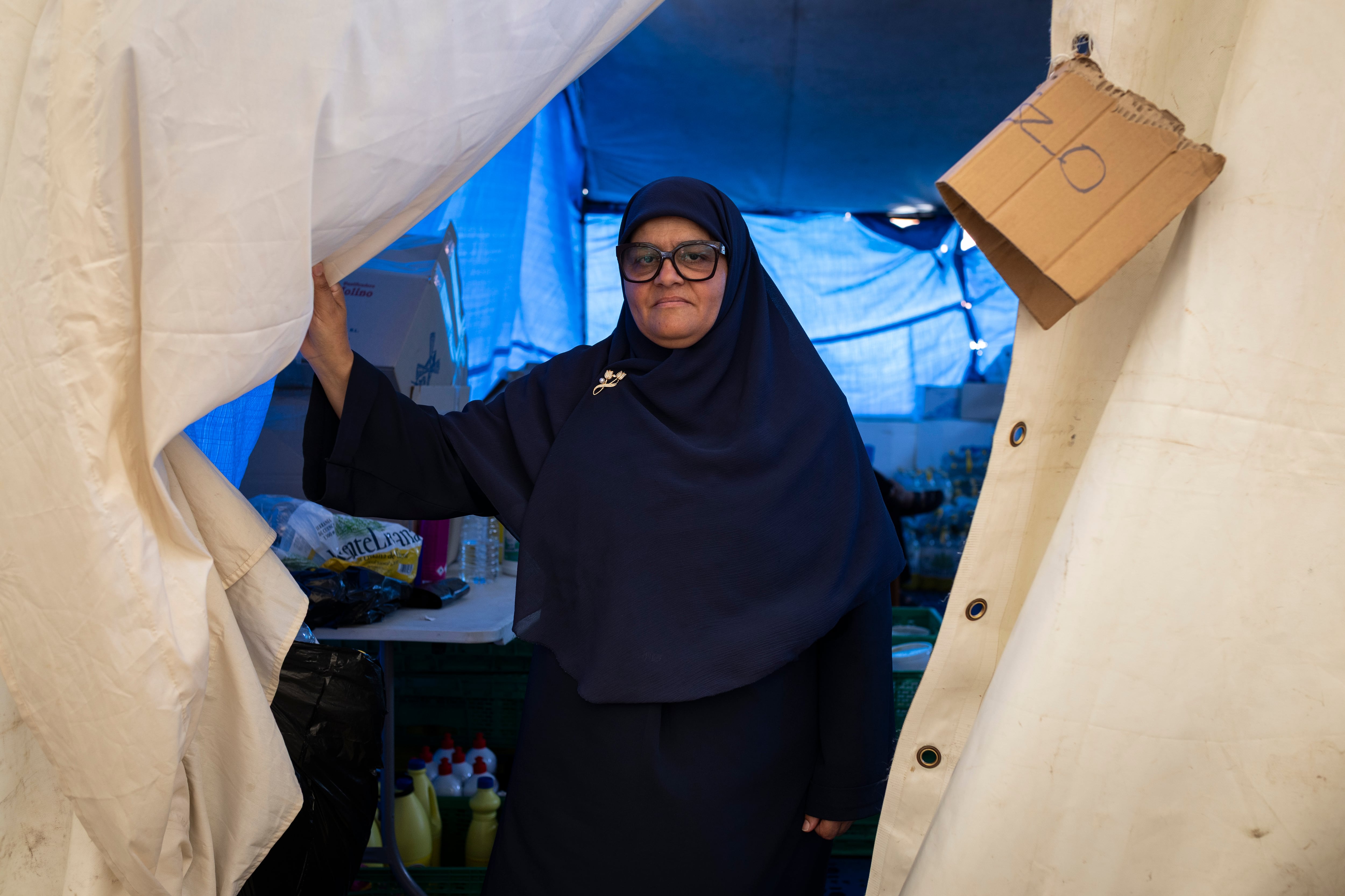 Karima Mustafa, la coordinadora del campamento de mujeres de Sidi Embarek, en Ceuta, el 9 de septiembre de 2026.  