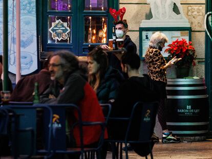 Terraza en Madrid antes de la cena de Nochebuena.