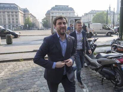 Toni Comín arriba al Palau de Justícia de Brussel·les, aquest dimecres.