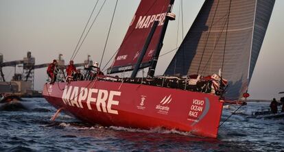 El Mapfre a su llegada a Lisboa.