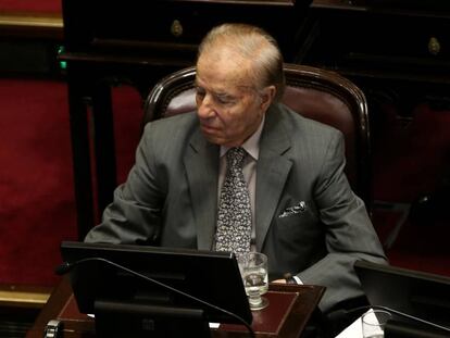 El expresidente y actual senador Carlos Menem durante la sesión del miércoles en el Congreso.