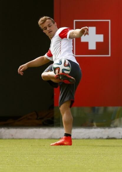 Shaqiri, durante um treino.