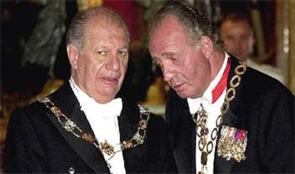 Ricardo Lagos, presidente de Chile, junto al rey Juan Carlos.