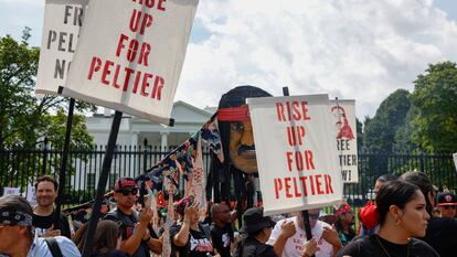 Manifestación frente a la Casa Blanca en septiembre pasado para pedir la puesta en libertad de Leonard Peltier.