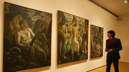 La obra 'Tríptico de la guerra', de Aurelio Arteta, durante su exposición en el Museo Bellas Artes de Bilbao en 2013.