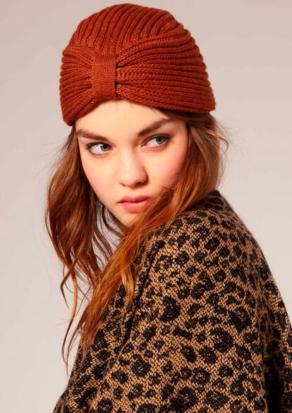 Turbante de punto de lana, de Asos. Precio: 15,65 euros. 