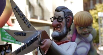 'Ninot' de Mariano Rajoy en una falla de Valencia.