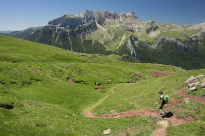 Castillo d’Acher (Huesca).