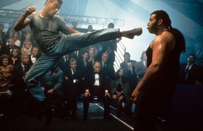Jean-Claude Van Damme en la película 'Kickboxer', de 1991.