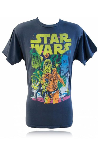 No hay seguidor de Star Wars que no tenga entre su merchandising una camiseta de la saga.