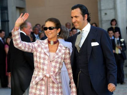 Jaime de Marichalar y la Infanta Elena en Segovia en 2004.