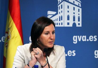 La consejera de Educación, María José Catalá, en rueda de prensa.