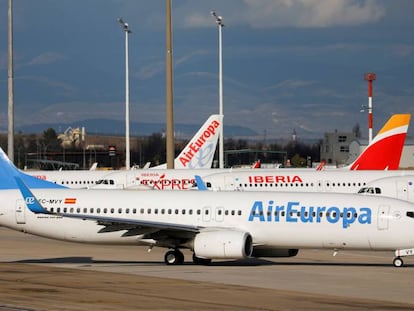Aviones de Air Europa y de Iberia.