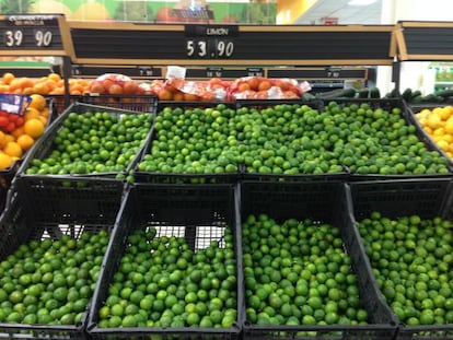 Limones en un s&uacute;permercado del DF, a 53,9 pesos (cuatro d&oacute;lares).