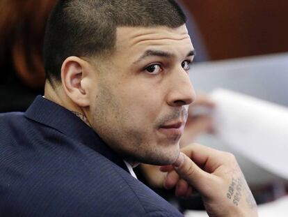 Aaron Hernandez, en la corte de Boston en 2013.