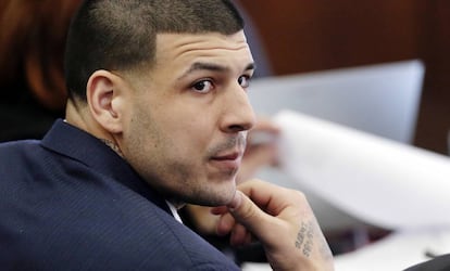 Aaron Hernandez, en la corte de Boston en 2013.