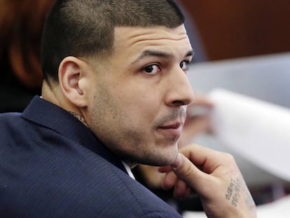 Aaron Hernandez, en la corte de Boston en 2013.