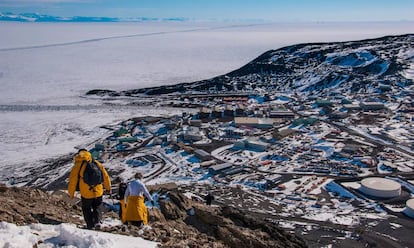 Panorámica de la base McMurdo, en la isla de Ross (Antártida).