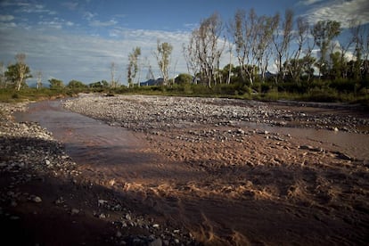 Vista del r&iacute;o contaminado en 2014.