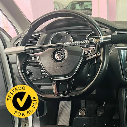 Evita robos o sustos con esta barra antirrobo para el coche.
