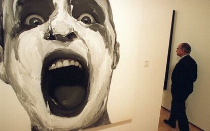 Una de las salas del Museo Municipal de Arte Contemporáneo en una fotografía de 2001.
