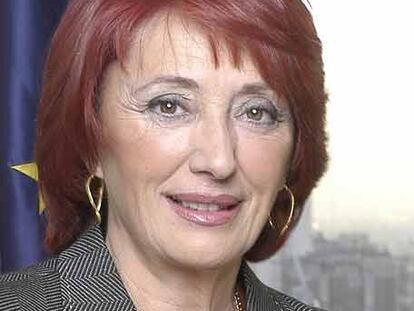 Carmen Alcalde