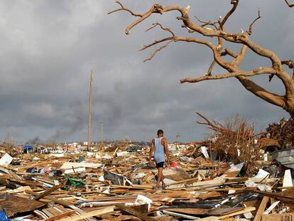 Danos causados pelo furacão Dorian na cidade de Marsh Harbour, na ilha de Grande Ábaco.