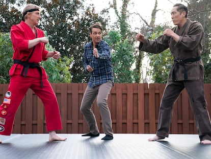 William Zabka, Ralph Macchio y Yuji Okumoto, en la sexta y última temporada de 'Cobra Kai'.