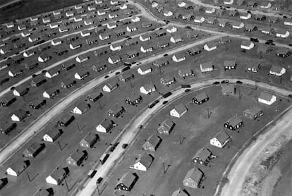 Fotografía aérea tomada en 1947 sobre el nuevo barrio de Levittown (Nueva York).