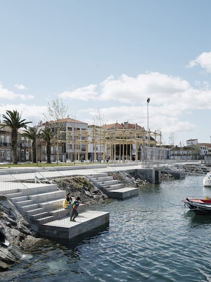 Detalle de la intervención litoral en Porto do Son.