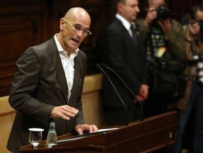 Raül Romeva durant la seva intervenció al Parlament.