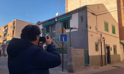 Edificio en la calle Zarza, en Alcorcón.