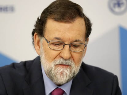 Mariano Rajoy durante la reuni&oacute;n de la junta directiva nacional del PP en la sede central del partido. 