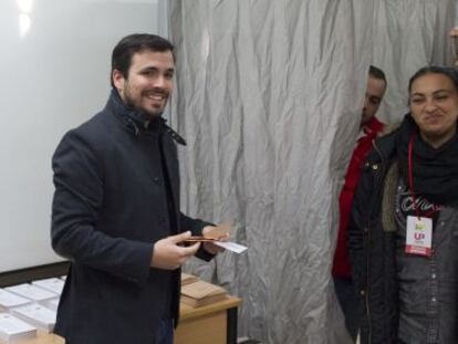 Garzón vota al Rincón de la Victoria, a Màlaga.
