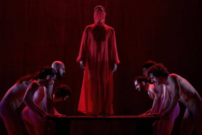 Una escena de 'The Scarlet Letter', de Angélica Liddell.