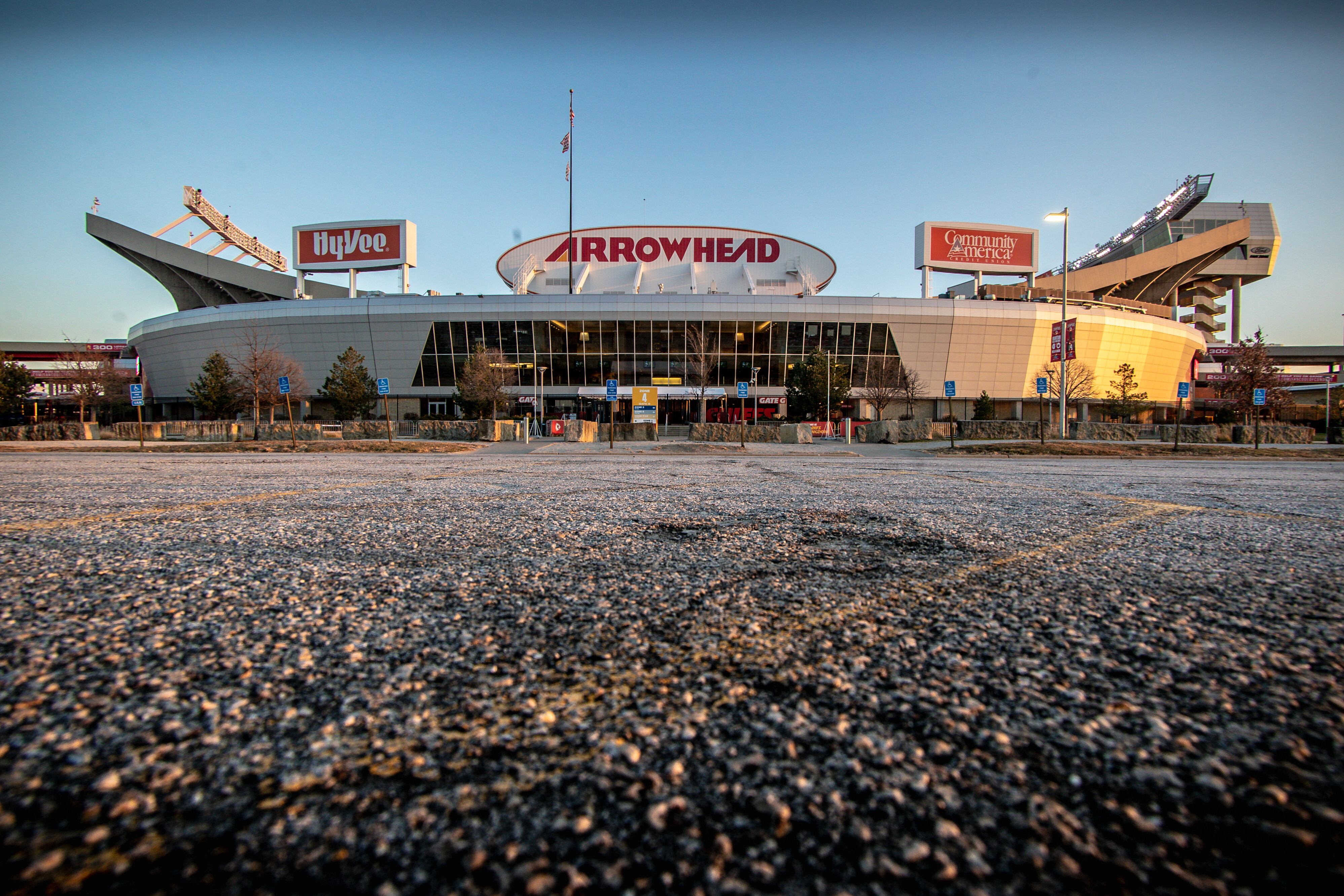 El exterior del Arrowhead Stadium en Kansas City (Misuri).