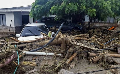 Destrozos causados por la avalancha en Mocoa en el sur de Colombia.