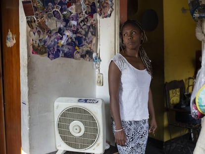 María Fernanda Rodríguez, em sua casa no bairro de Cotiza, em Caracas.