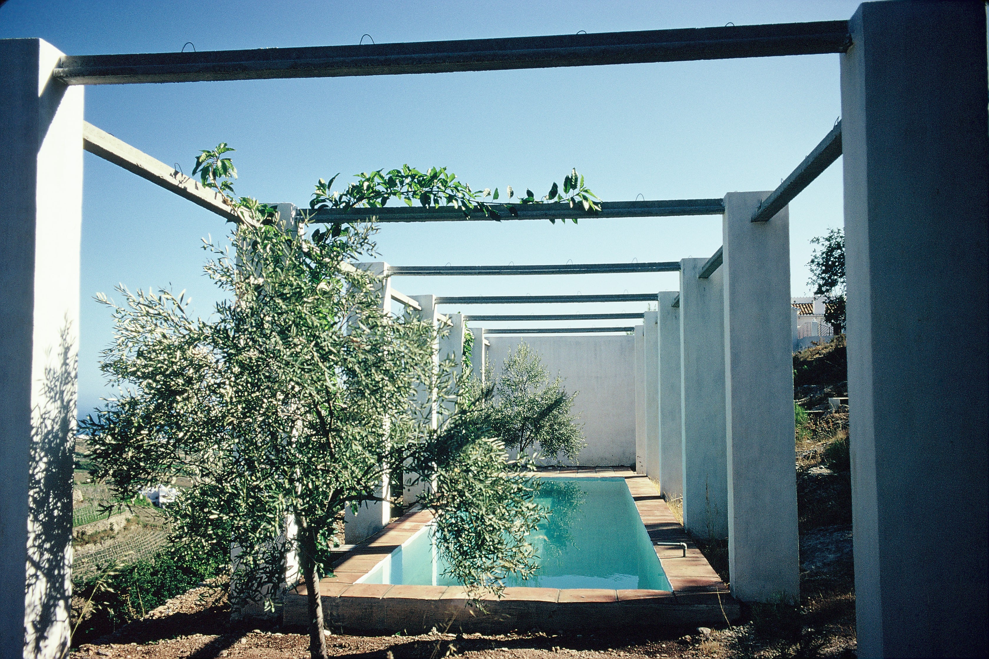 La Casa Rudofsky, un tesoro arquitectónico camuflado en el paisaje de Frigiliana 