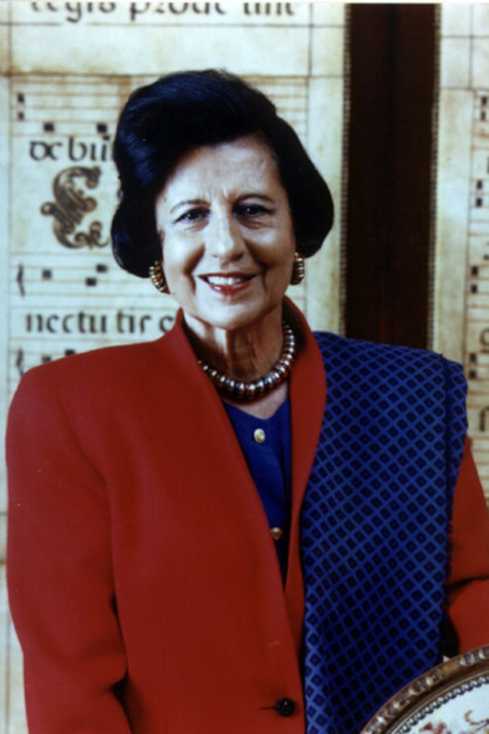 fina-de-calder-n-poetisa-la-ni-a-de-las-muletas-necrologicas-el-pa-s