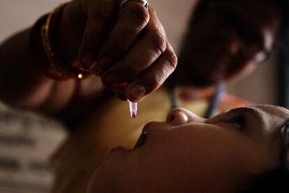 Campaña de vacunación contra la polio en Bhubaneswar, India.