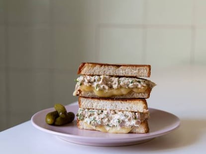 Sándwich de atún y queso fundido (Tuna melt)