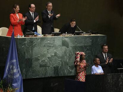 Leonardo di Caprio en la ceremonia de firma del Acuerdo de París en la ONU.